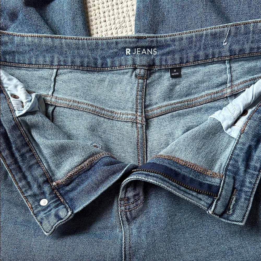 Reitmans Blue Flare & Wide Leg Jeans - Picture 6 of 9